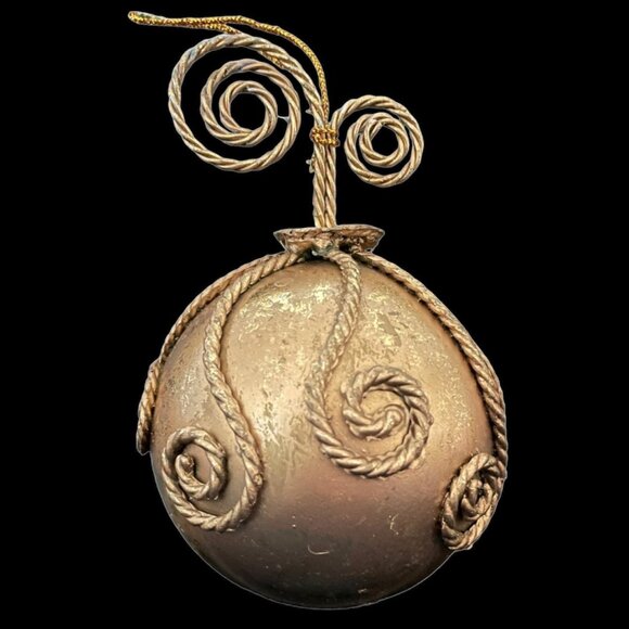 Vintage Handcrafted Golden Metal Jute Pattern Christmas Ball Ornament 4 Inch - Picture 3 of 6